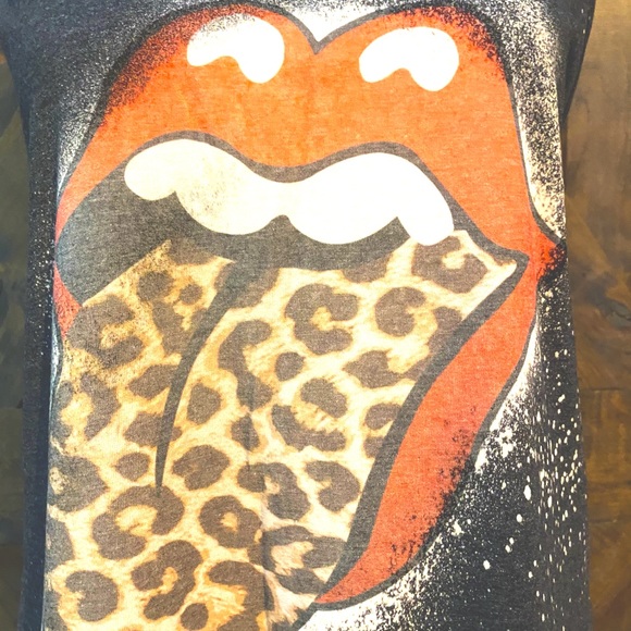Bleach Dyed Rockin Leopard Tongue Tank NWOT - Picture 9 of 11